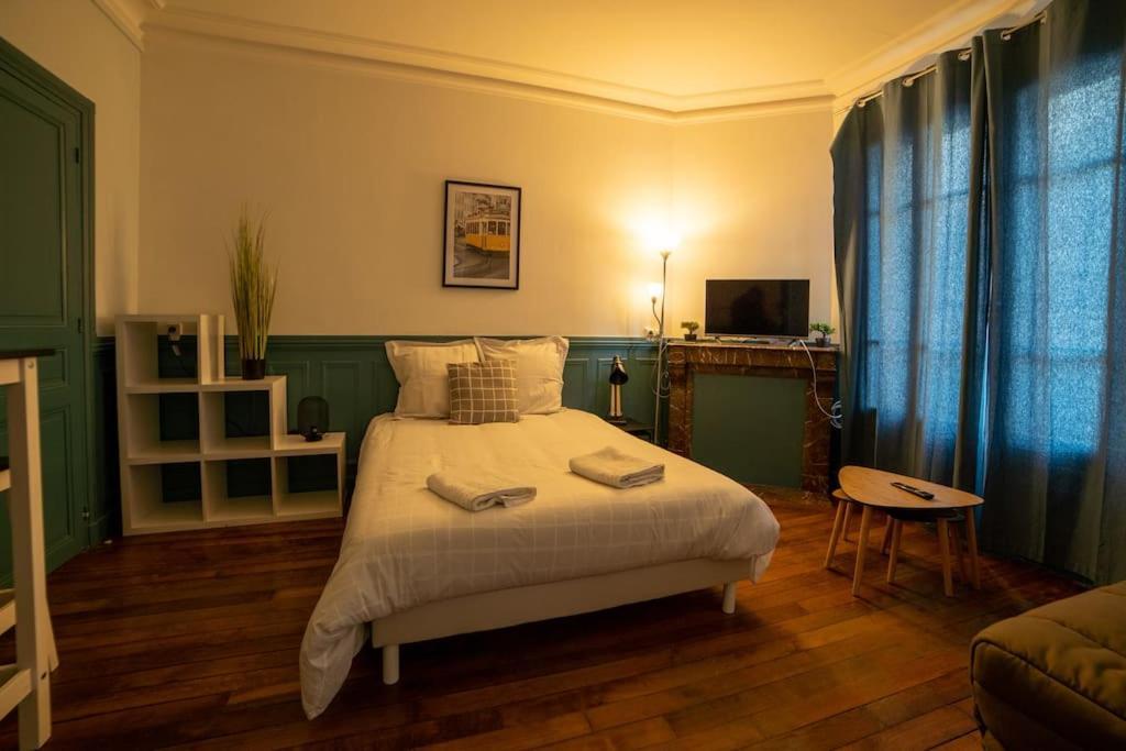 La Belle Vie - Appartement Cosy Au Centre-Ville Auxerre Exteriör bild